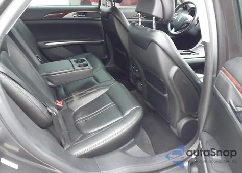 2016 Lincoln Mkz z USA, uszkodzony, nr VIN 3LN6L2GK6GR609409